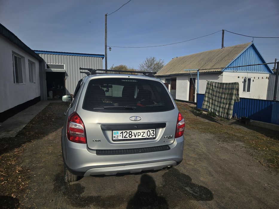 продам Ладу Калину Кросс