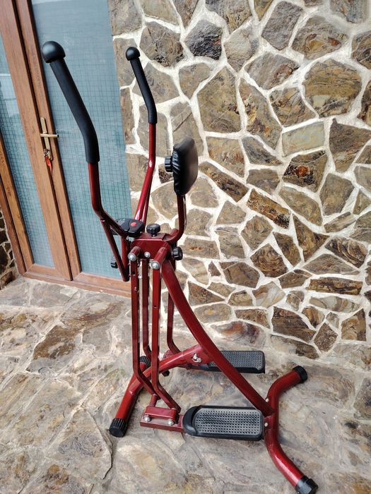 Bicicleta medicinala pentru exerciții fizice in interior stare că noua