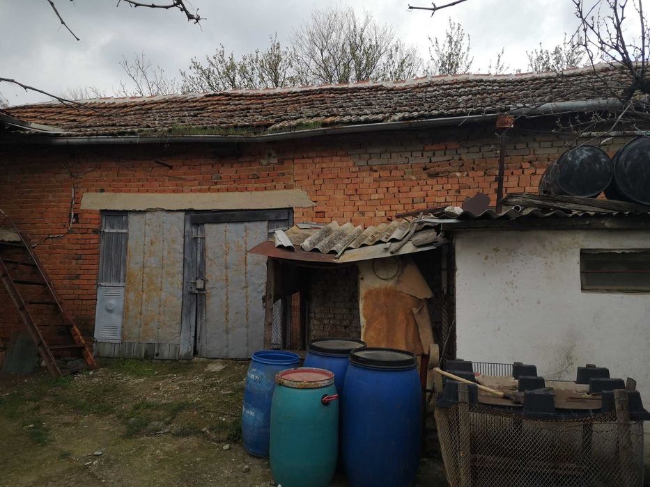 Продава се Къща в Свиленград - 100 кв.м за 165 €/кв.м - Снимка #19