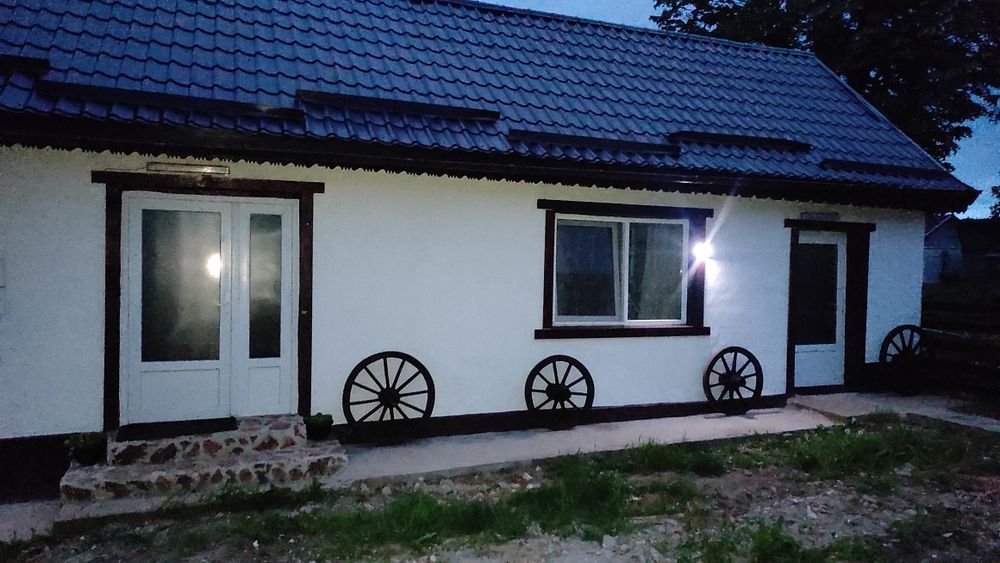 Inchiriez casa in zona Cheilor Nerei,Comuna Carbunari,Caras Severin,Sat Stinapari nr 60