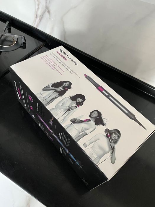 Dyson airwrap complete