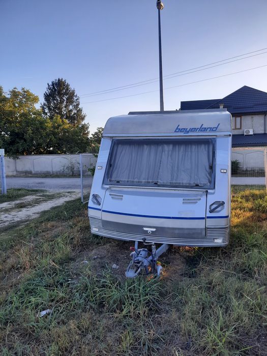 Vănd Rulotă.Beyerland.