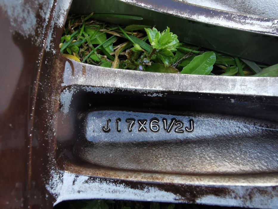 Лети джанти 17 цола оригинални Мицубиши 5*114.3