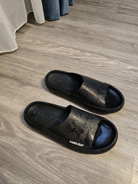 V/s  papuci ambush noi