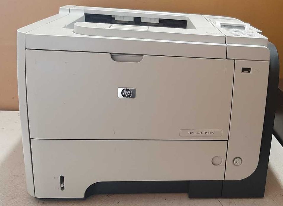 Лазерен принтер HP Laserjet P3015dn Употребяван
