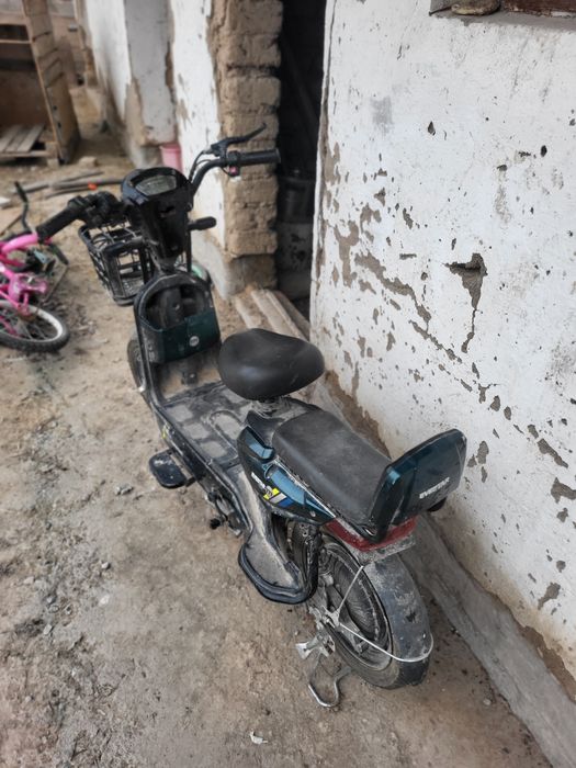 Осы скутер сатылады