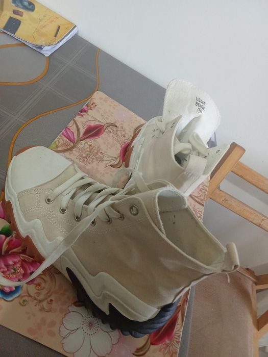 Adidași de vânzare Nr 38