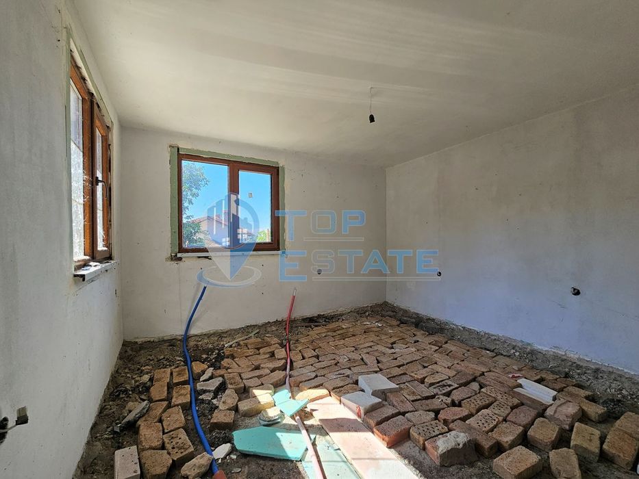 Продава се Къща в с. Беляковец, Област Велико Търново - 130 кв.м за 1224 €/кв.м - Снимка #4