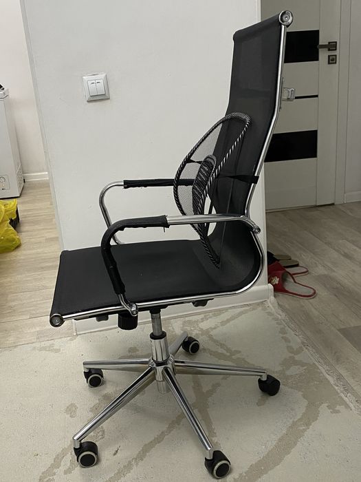 Продам офисное кресло