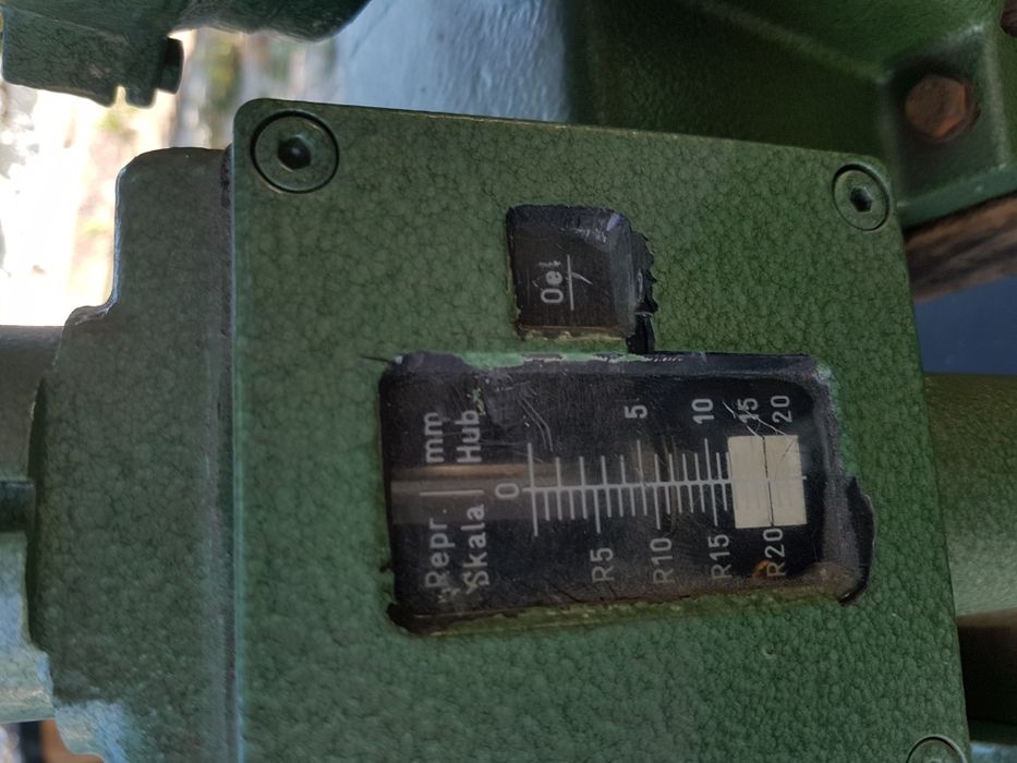 Дозираща помпа за агресивни течности