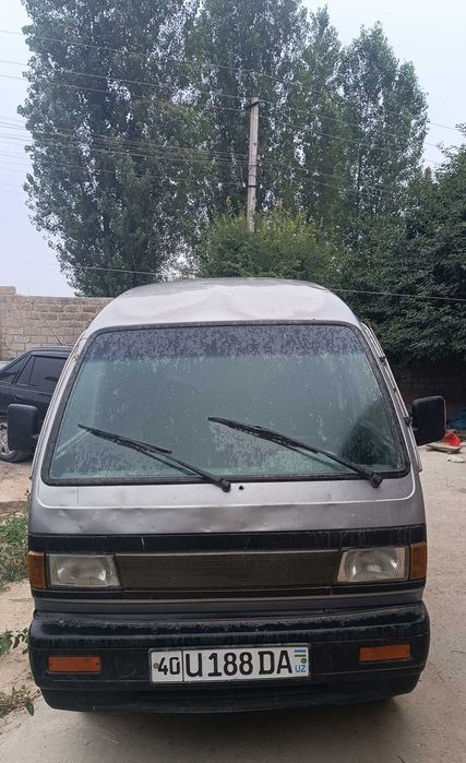 Damas 1 sotiladi 1997 yurib turgan moshina oladiganla tel qilsin
