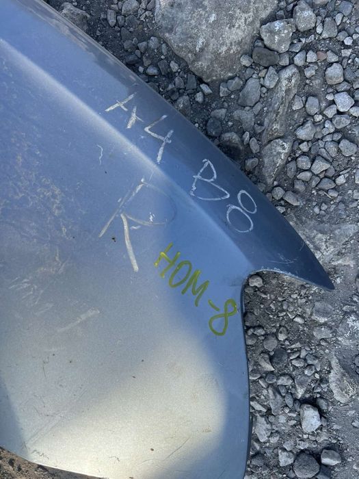 Калник десен за Audi A4 b8 Ауди а4 б8 с забележка натиснат ном 8