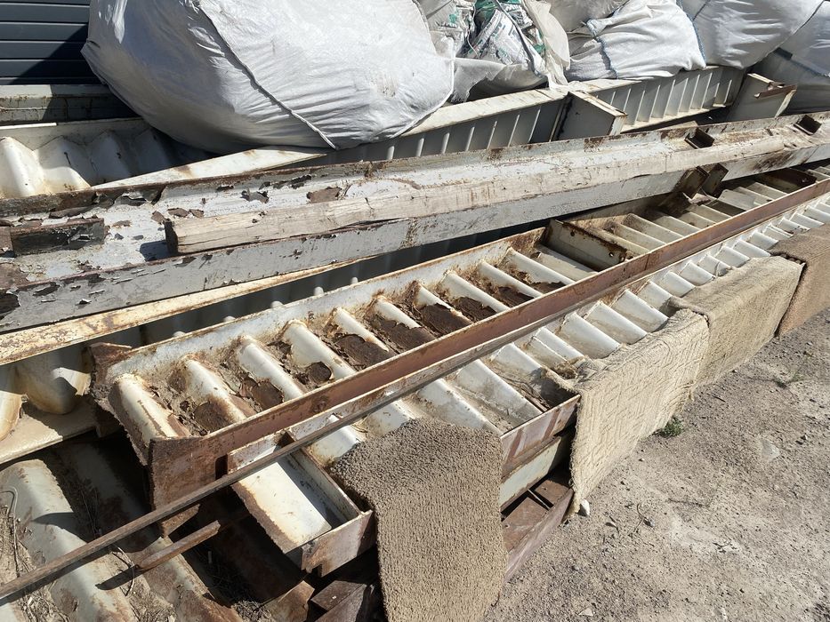 Продам металлические колоны