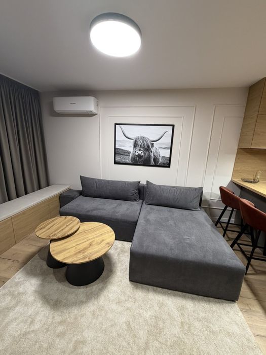 Дава се под наем Двустаен апартамент в Пловдив, Център - 70 кв.м за 747.66 € - Снимка #2