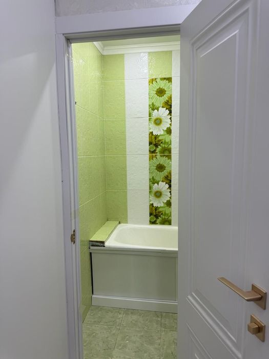 продам 3х ком. кв.в 10мкр д.41