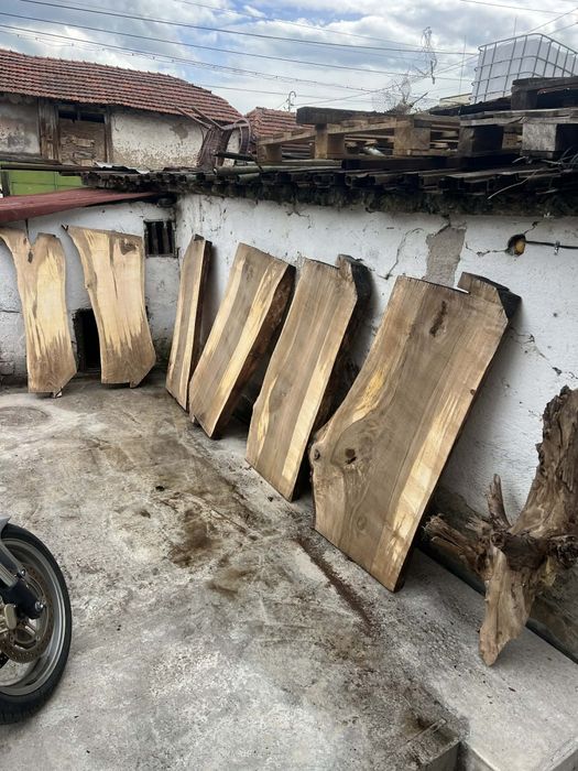 Разбичване на трупи.