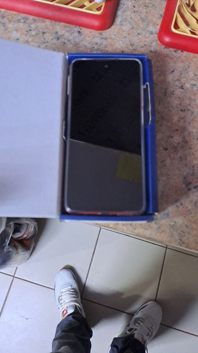 Vând telefon Motorola 04