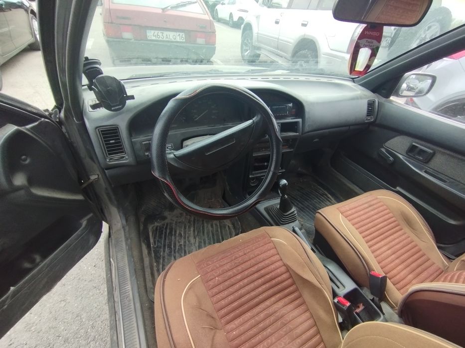 Toyota Corolla E90