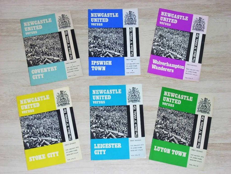 Нюкасъл Юнайтед оригинални футболни програми 1974 Ипсуич Лестър Стоук