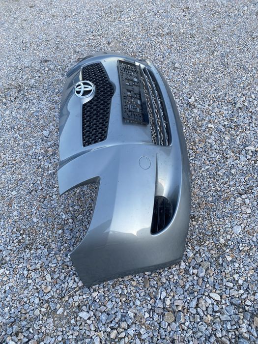 предна броня за тойота ярис 2007 г