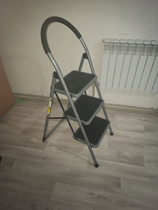 Стремянка сатылад