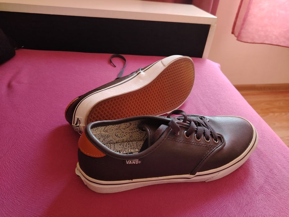 Кецове VANS-38 номер/24см. стелка