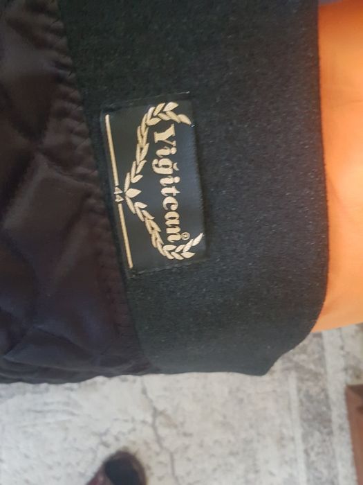 Продам пальто осеннее