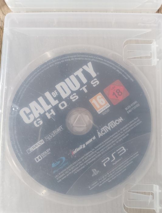 Vând sau schimb lot jocuri ps3