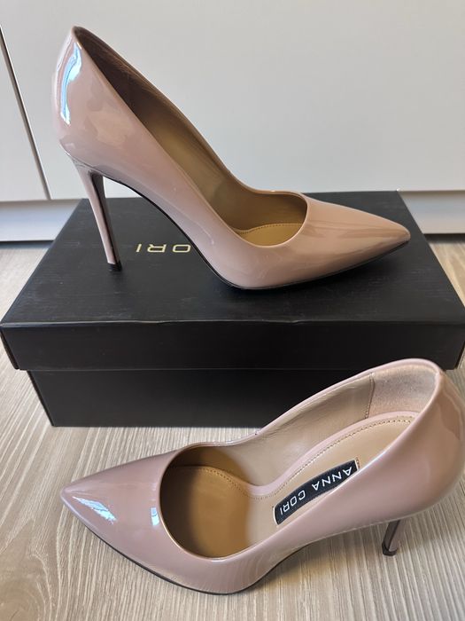 Pantofi Anna Cori , marimea 37, piele lacuita