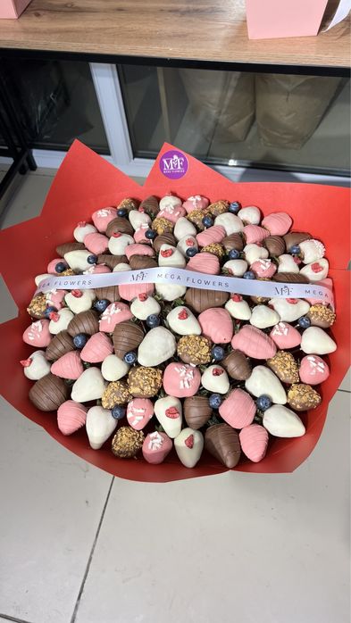 Букет из клубника в шокладе