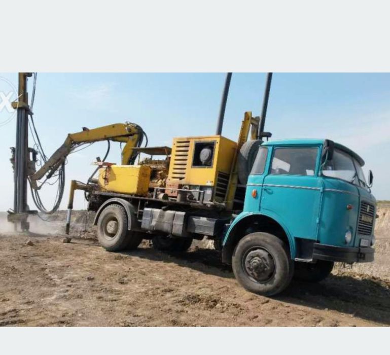 Сондажи за вода.