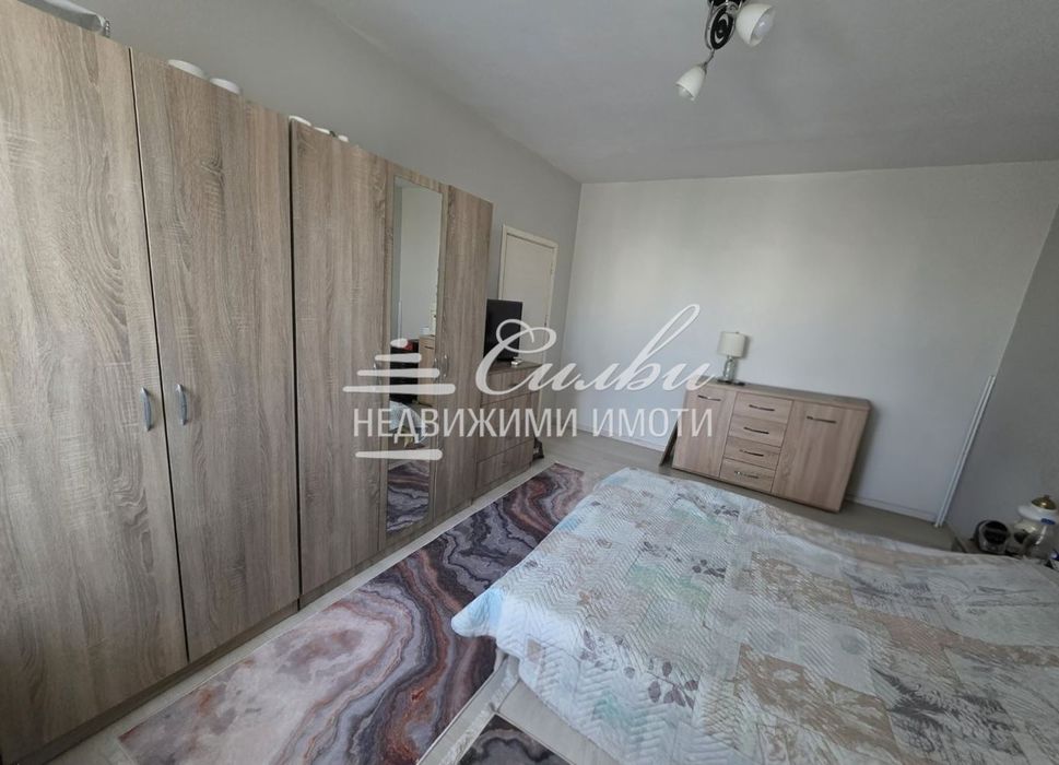 Двустаен апартамент - кв.Добружански