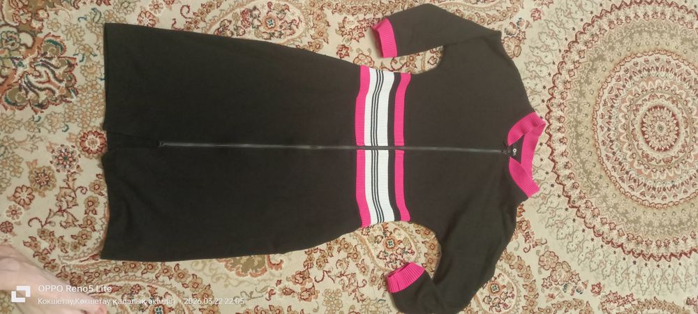 Трикотажное платье