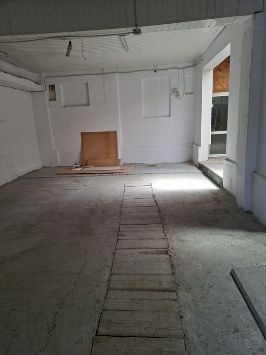 Spatiu de inchiriat