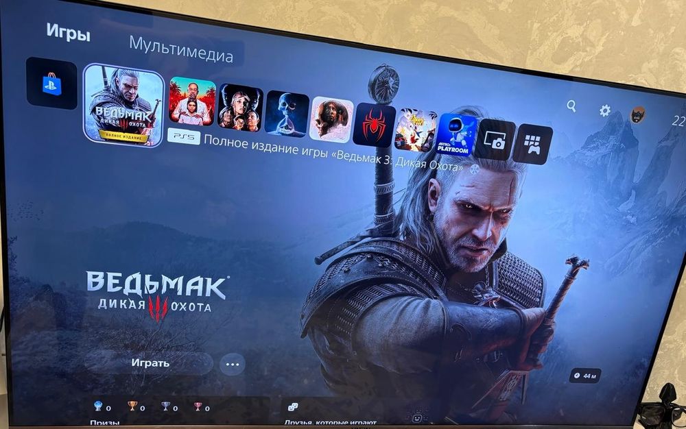 Playstation 5 slim + 2 геймпада + игры