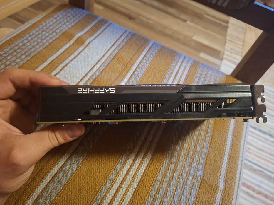 Vand placa video Sapphire Nitro Radeon R7 370 4GB