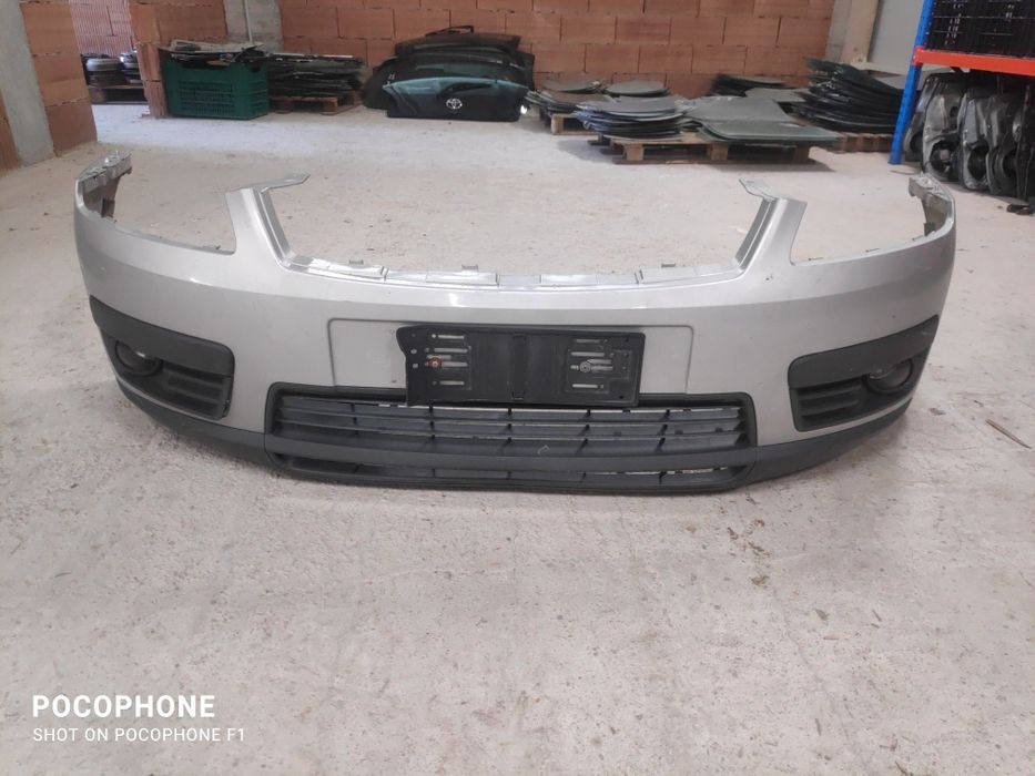 Предна броня Ford C Max / Форд Ц Макс 2005г