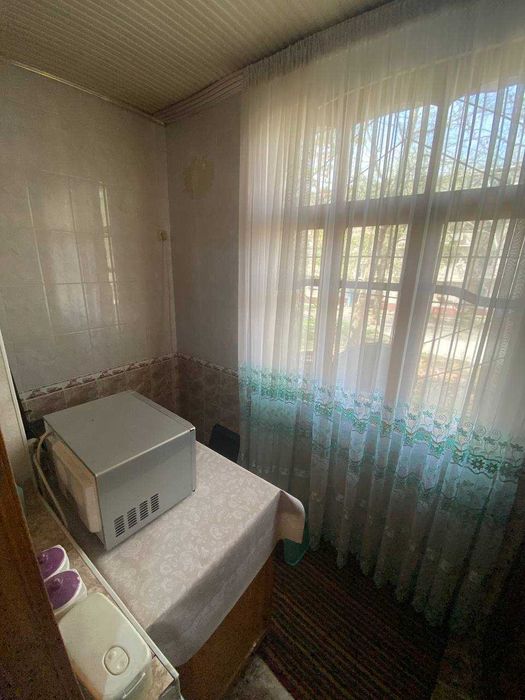 продоёца квартира 1 комнотная 1 этаж. Ташкент Чиланзар 17-42-37