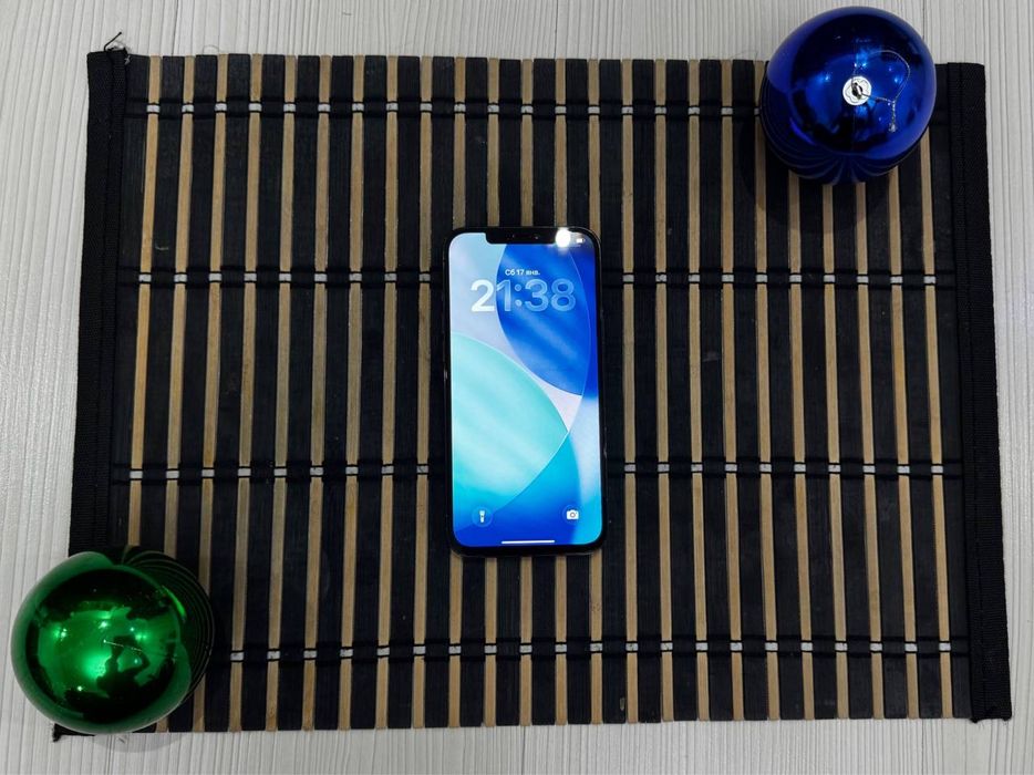 Продам айфон 12 про макс iphone 12 pro max