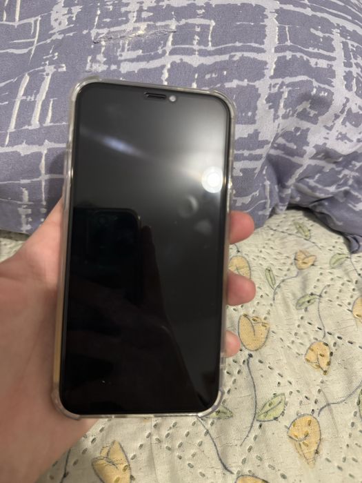 Айфон 11 про 256гб    акб100