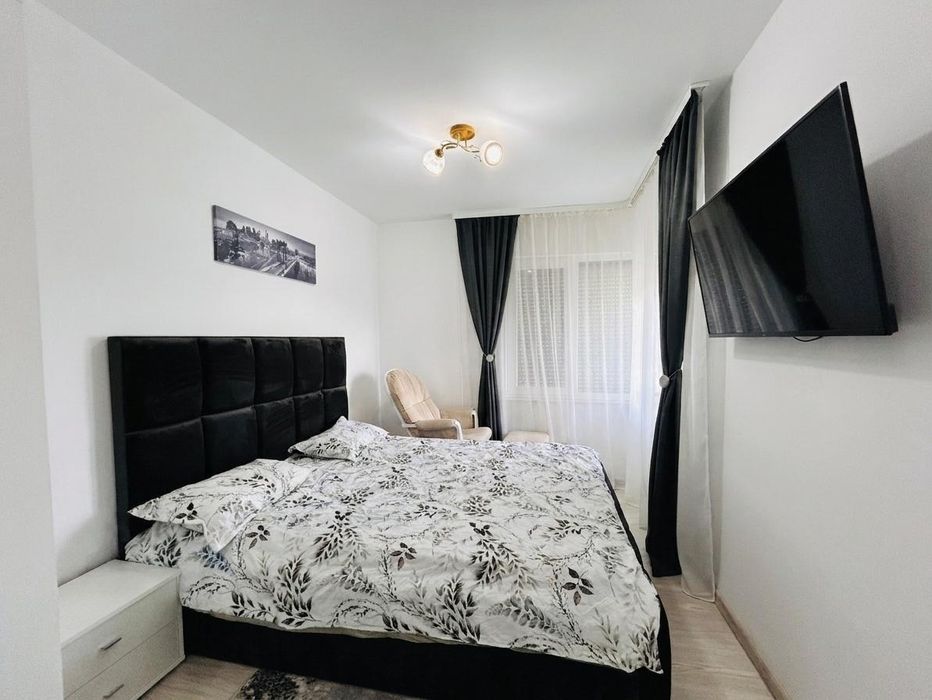 Vand casa în Sântandrei