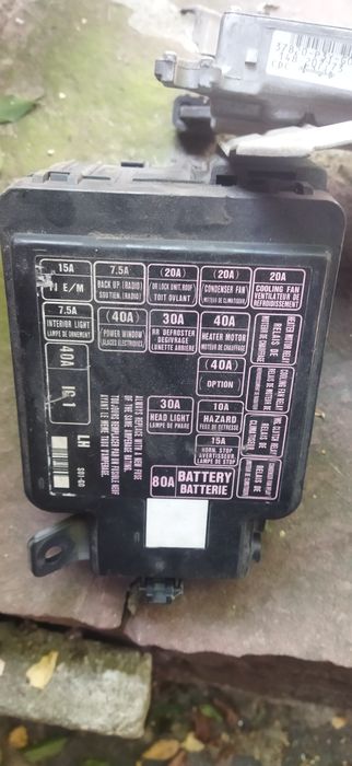 Продавам  части за Хонда  сивик 6та