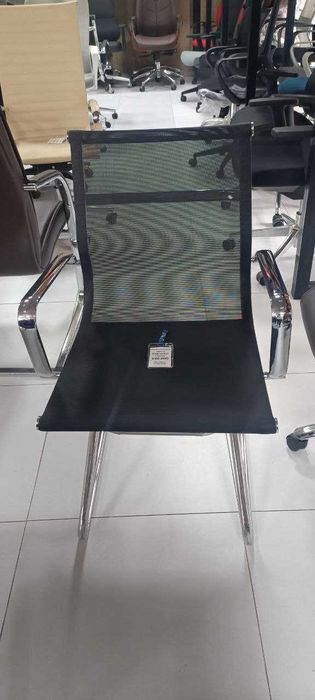 Кресло для офиса и дома - GRID visitor