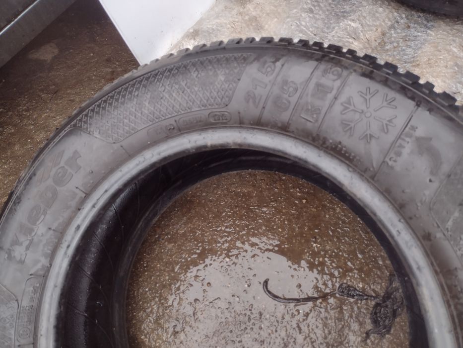 Зимни 4бр.215/65/16