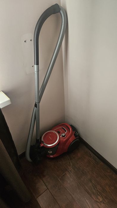 Мощный пылесос Bosch