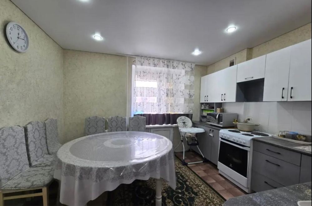 Продаю большую трешку на 68 квартале