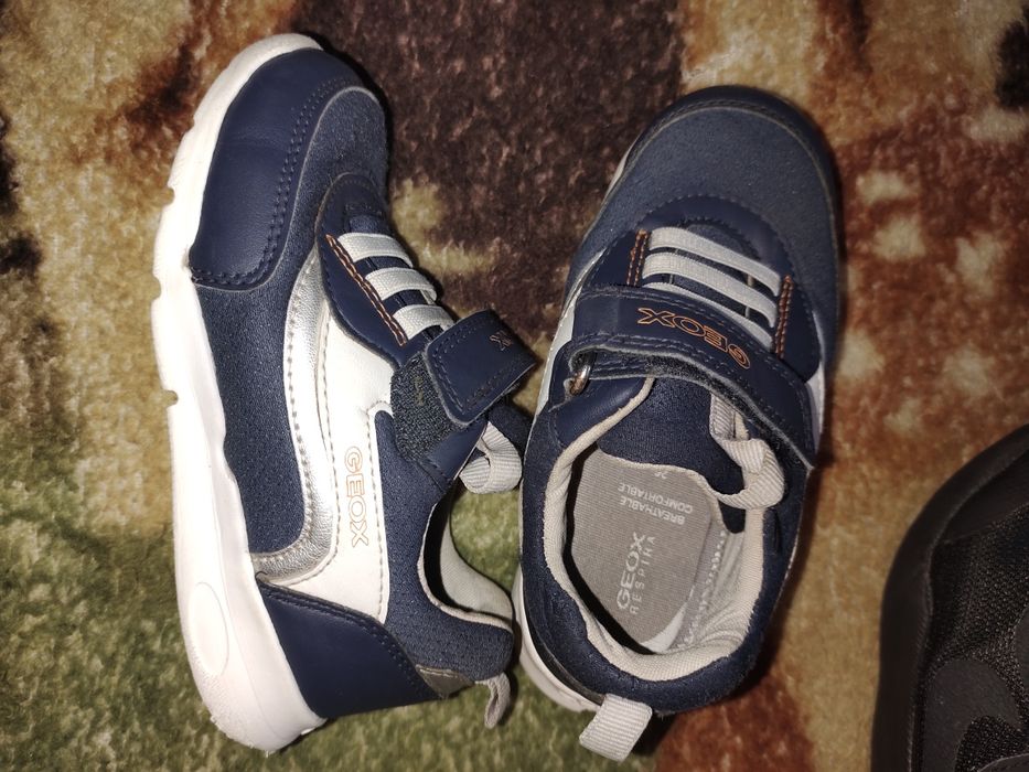 Продам обувь на мальчика