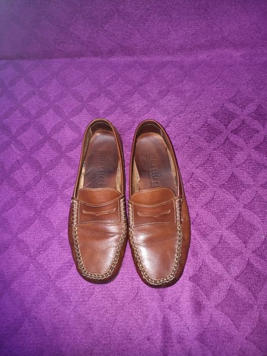 Vind mocasini piele