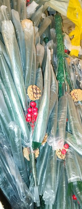 Ёлка искуственная