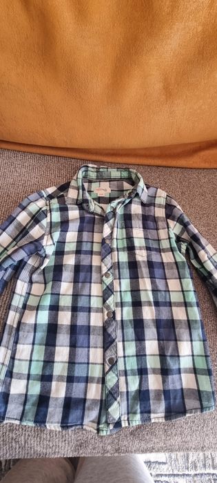 Рубашка на мальчика фланелька 5-6лет